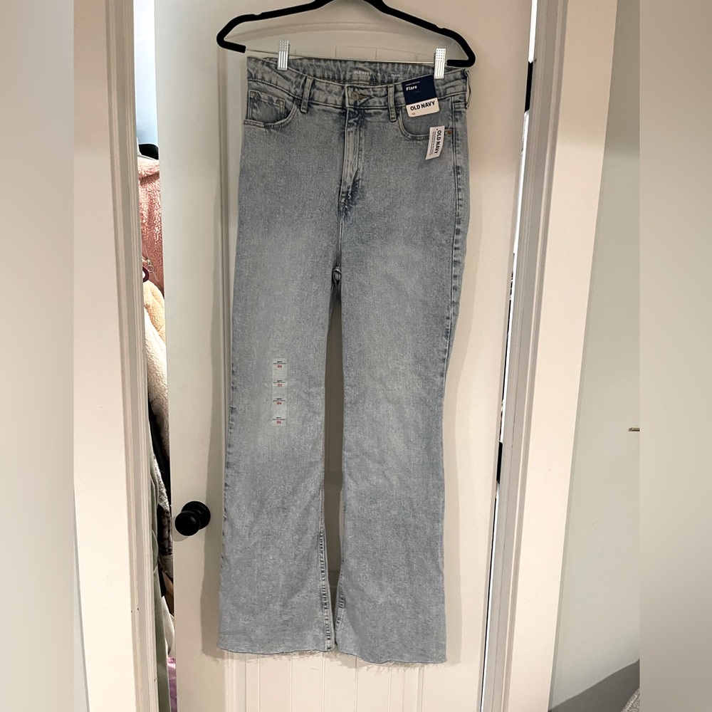 Women’s Old Navy Wide Leg Flare Jeans - Size 10 NWT
